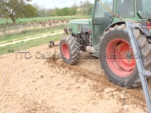 Metodología en el tratamiento contra Enfermedades de la Madera de la Vid (EMV) a través del suelo.
