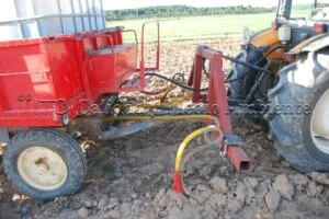 Metodología en el tratamiento contra Enfermedades de la Madera de la Vid (EMV) a través del suelo.